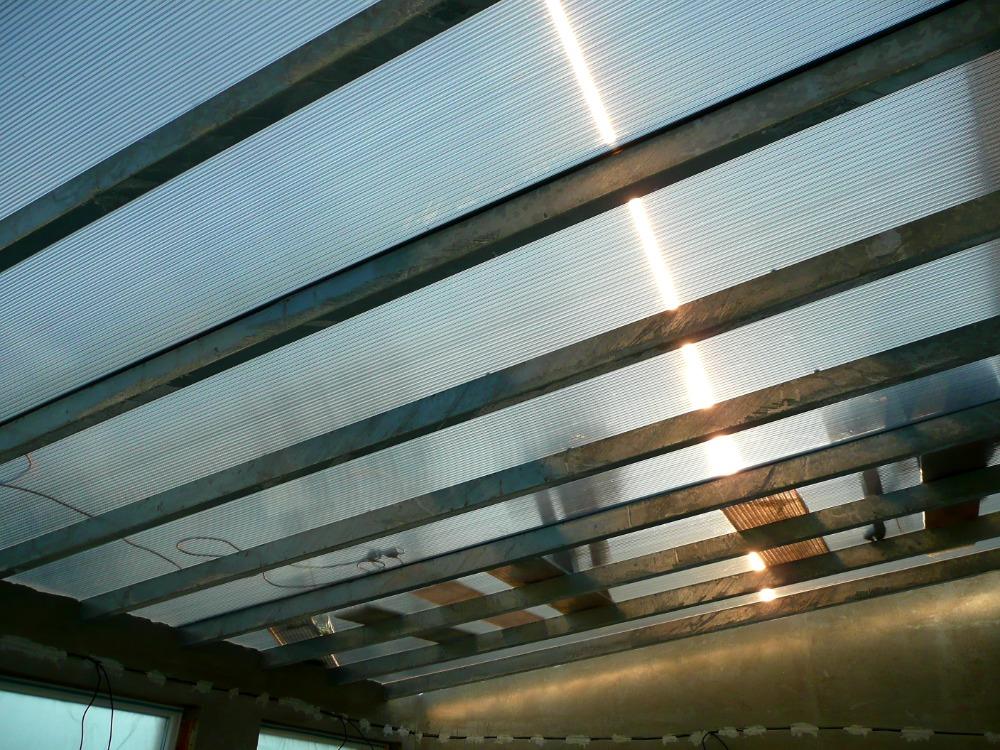 KOMŮRKOVÝ POLYKARBONÁT MARLON TW 10 ČIRÁ - 4,0 x 2,1 m - 8,4 m2