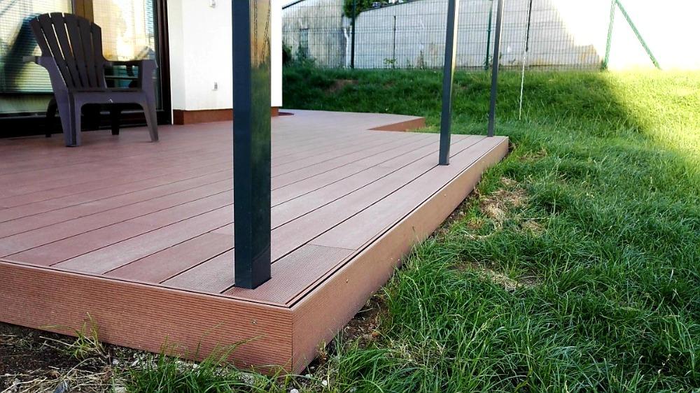 TERASOVÉ PRKNO WPC GUTTADECK STRONG DARK GREY - 14 x 2 x 290 cm