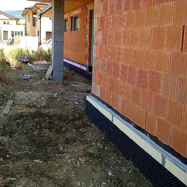 NOPOVÁ FÓLIE - NOPOVKA BASIC - 2,0 x 20 m - 40 m2