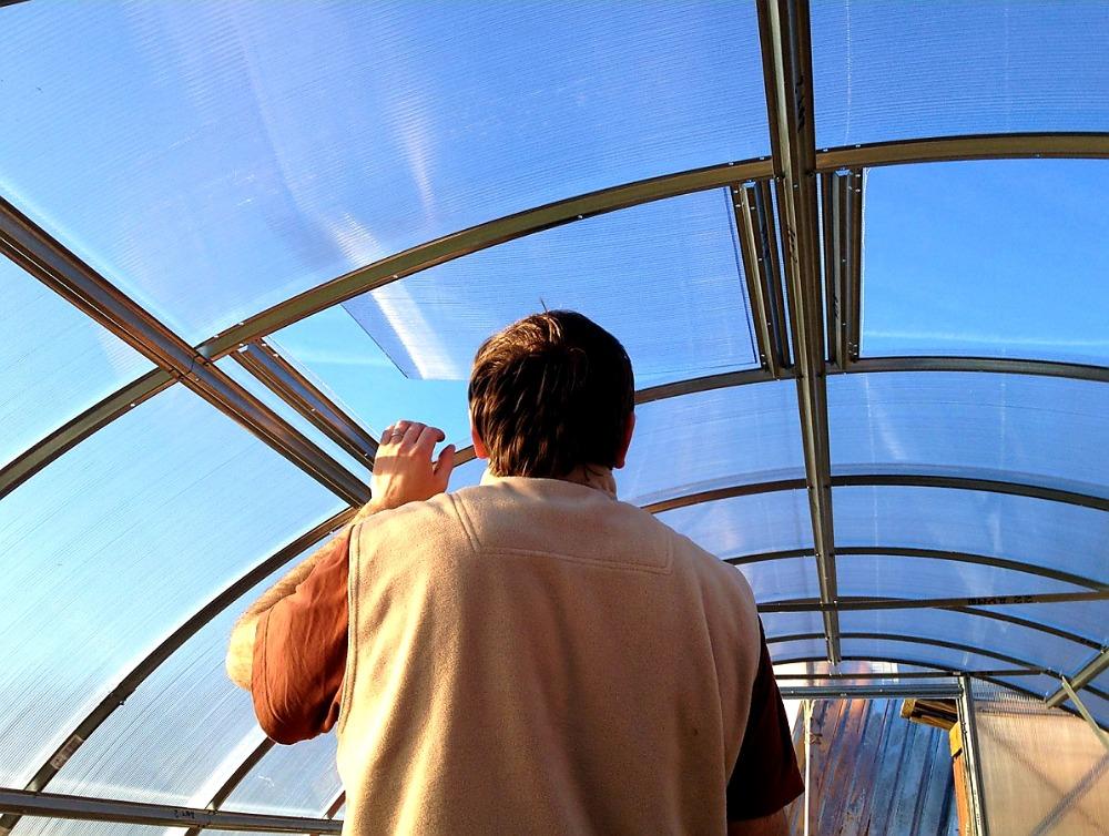 ZAHRADNÍ SKLENÍK 2 DUM VOLYA LLC - 12 x 3,0 m - PC 4 mm