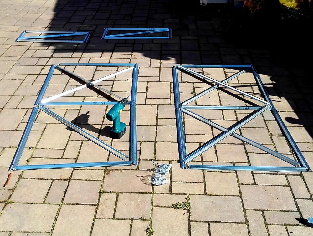 ZAHRADNÍ SKLENÍK TRJOSKA VOLYA LLC - 4,0 x 3,0 m - PC 4 mm