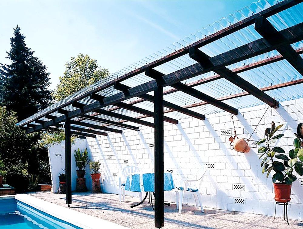 TRAPÉZOVÁ DESKA GUTTAGLISS PVC TRAPÉZ ČIRÁ - 2,0 x 0,9 m - 1,8 m2
