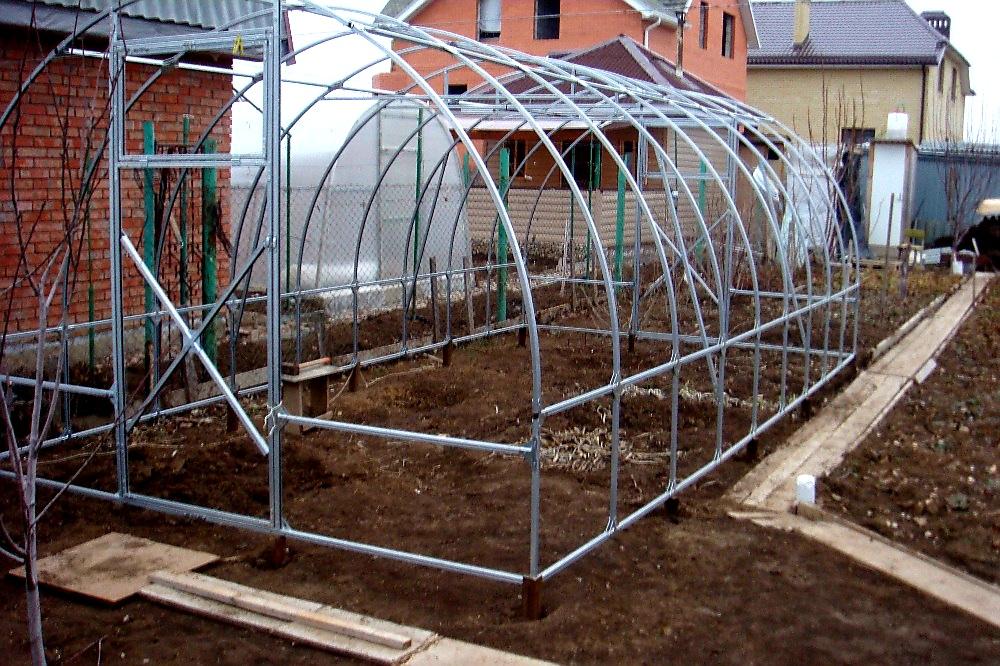 ZAHRADNÍ SKLENÍK AGRUS - 2,0 x 3,0 m - PC 4 mm