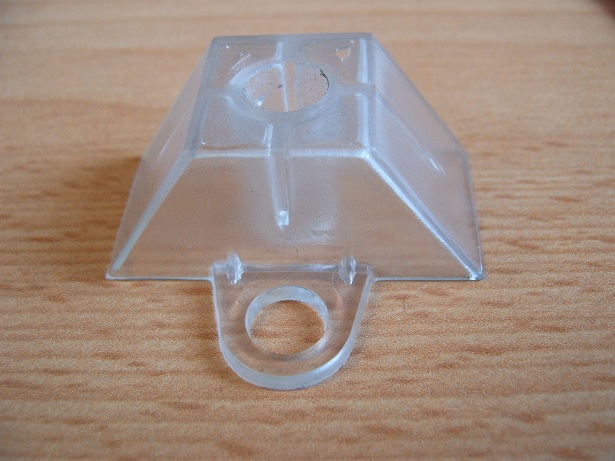 DISTANČNÍ PODLOŽKA TRAPÉZ - 76 x 18 mm - 20 ks/bal