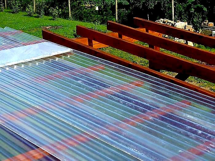 SKLOLAMINÁTOVÁ ROLE WELLGLASS VLNA ZELENÁ - 2,0 x 40 m - 80 m2
