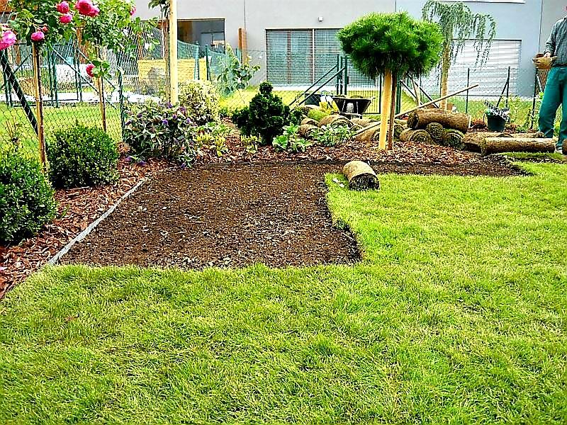 ZAHRADNÍ OBRUBNÍK COVERGARDEN ZELENÁ - 8,0 x 100 cm