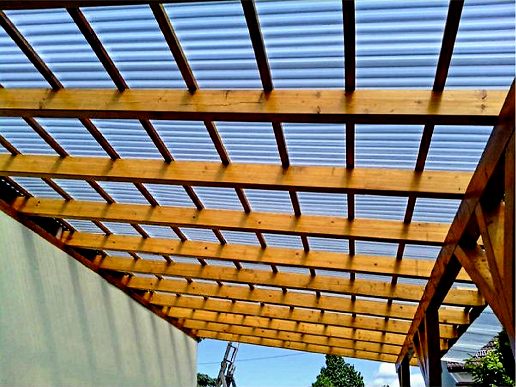 VLNITÁ DESKA PALRAM WBH STRONG ANTRACIT - 4,0 x 1,045 m - 4,2 m2