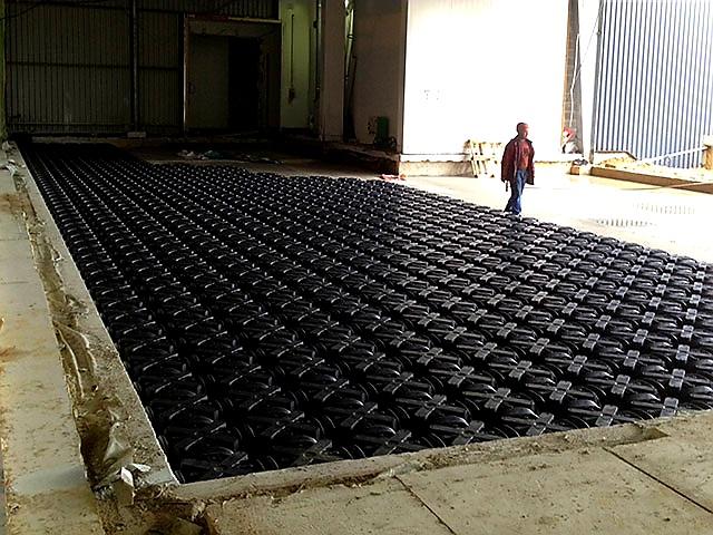 ZTRACENÉ BEDNĚNÍ IGLÚ DALIFORM H 20 - 50 x 50 cm