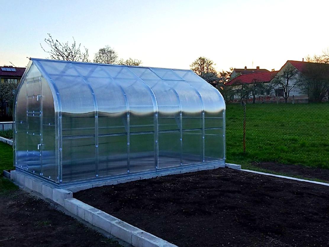 ZAHRADNÍ SKLENÍK COVERTEC STANDARD PROFI - 8,0 x 2,5 m - PC 6 mm