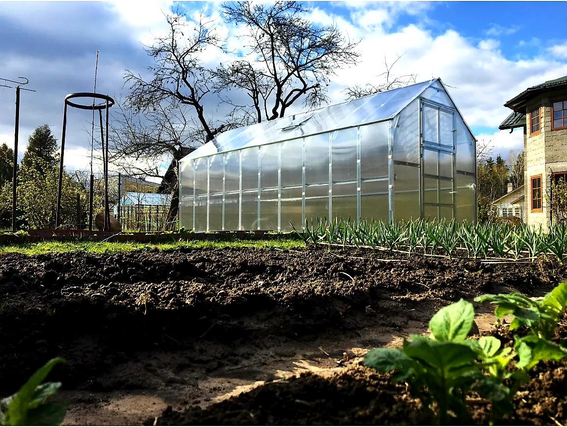 ZAHRADNÍ SKLENÍK GARDENTEC H - 11,17 x 2,35 m - PC 6 mm