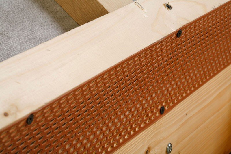 OCHRANNÝ PLASTOVÝ PÁS ČERVENÁ - 8 cm x 5 m