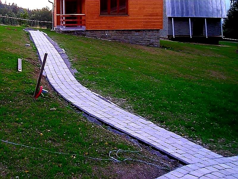 ZAHRADNÍ OBRUBNÍK COVERGARDEN ZELENÁ - 8,0 x 100 cm