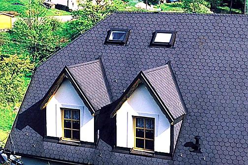 STŘEŠNÍ ŠINDEL GUTTATEC BEAVER ČERNÁ - 333 x 1000 mm