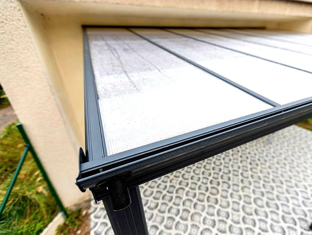 HLINÍKOVÁ PERGOLA GUTTA BW 9 BRONZOVÁ - 5,57 x 3,03 m