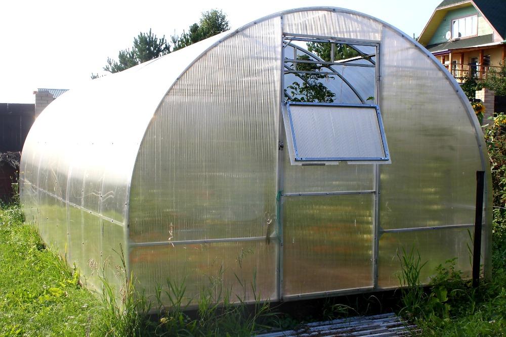 ZAHRADNÍ SKLENÍK AGRUS - 2,0 x 3,0 m - PC 4 mm