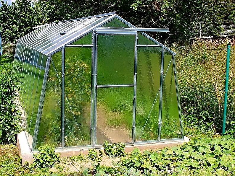 ZAHRADNÍ SKLENĚNÝ SKLENÍK HOBBY LIMES H7 - 2,47 x 5,95 m