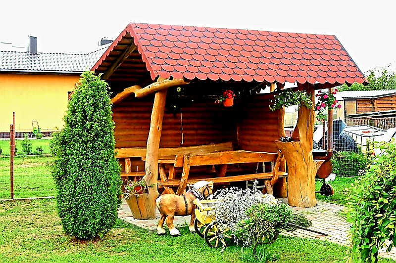 STŘEŠNÍ ŠINDEL GUTTATEC TOPGLASS BEAVER ČERVENÁ - 100 x 33,1 cm