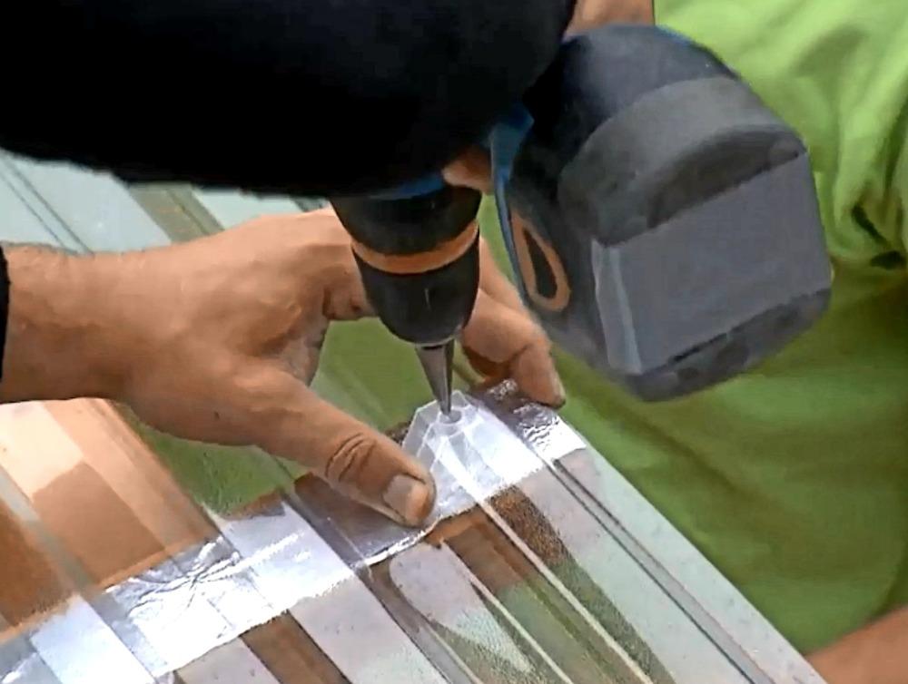 PODKLADNÍ SAMOLEPÍCÍ PÁSKA GUTTAGLISS - 60 mm x 20 m