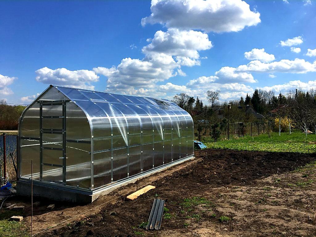 ZAHRADNÍ SKLENÍK COVERTEC STANDARD - 4,0 x 2,5 m - PC 4 mm