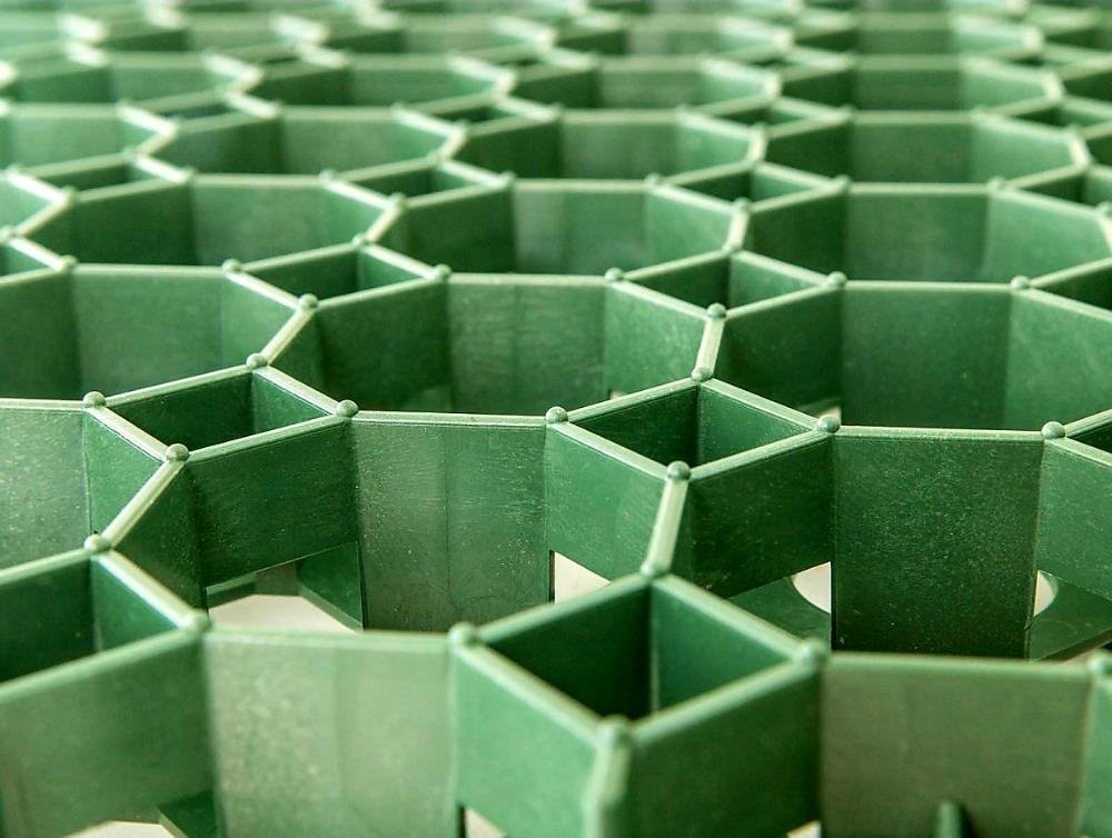 ZATRAVŇOVACÍ TVÁRNICE TRAWAY ZELENÁ - 60 x 56 x 4 cm