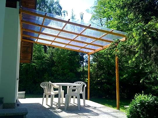 VLNITÁ DESKA GUTTAGLISS PVC BRONZ - 2,0 x 0,9 m - 1,8 m2