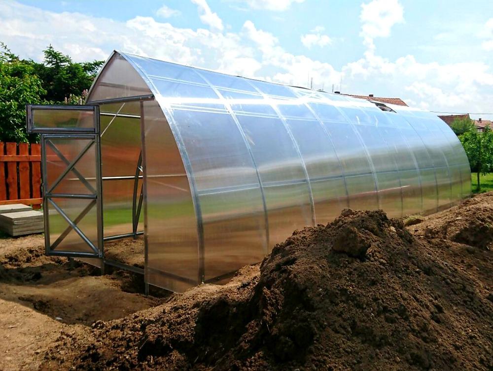 ZAHRADNÍ SKLENÍK STRELKA VOLYA LLC - 4,0 x 2,6 m - PC 4 mm