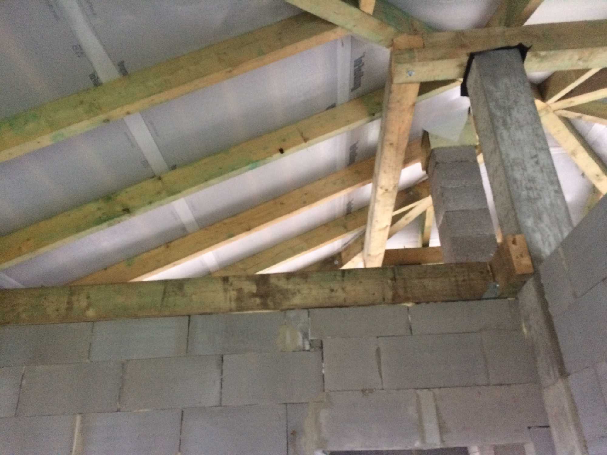 STŘEŠNÍ FÓLIE GUTTAFOL DO 135 S - 1,5 x 50 m - 75 m2
