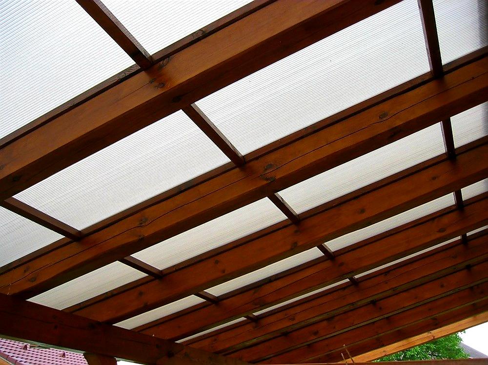 KOMŮRKOVÝ POLYKARBONÁT MARLON TW 10 ČIRÁ - 4,0 x 2,1 m - 8,4 m2