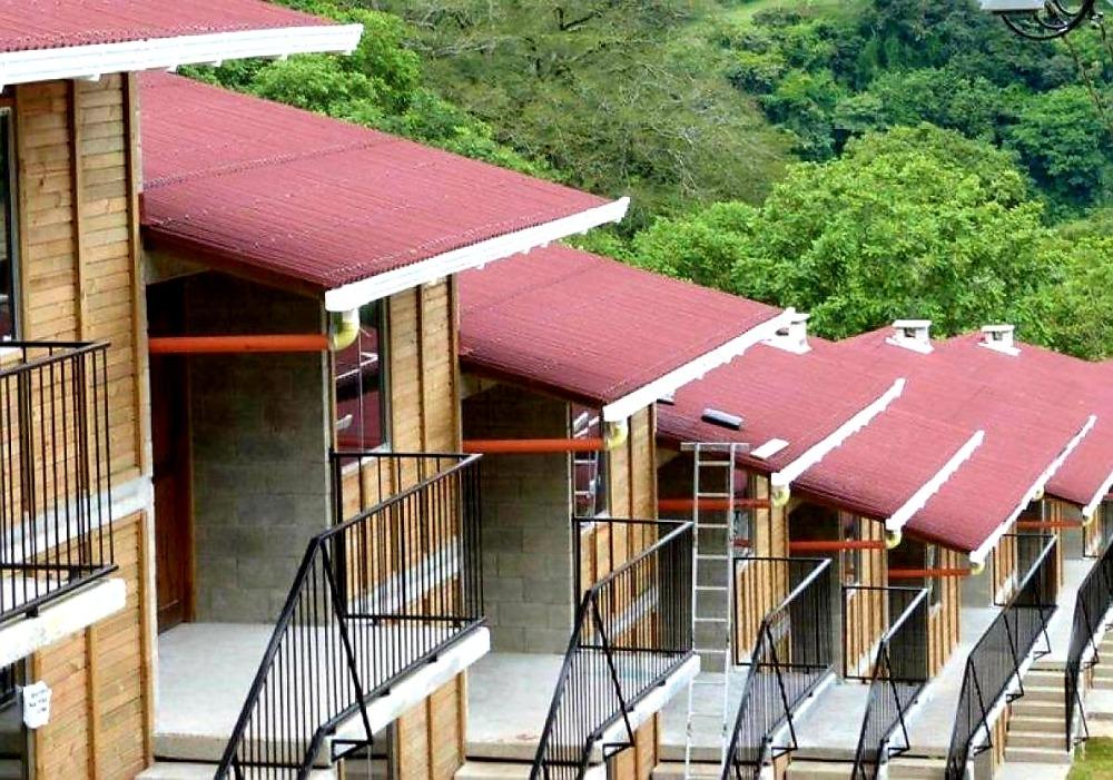 VLNITÁ STŘEŠNÍ DESKA AQUALINE ČERVENÁ - 2,0 x 0,93 m - 1,86 m2