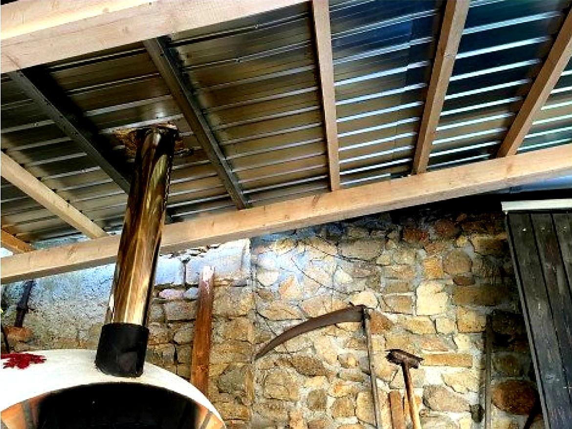 PLECHOVÁ TRAPÉZOVÁ KRYTINA T12 COVERNIT HNĚDÁ - 200 x 91 cm - 1,82 m2