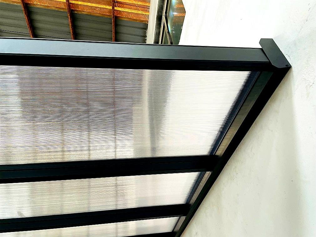 HLINÍKOVÁ PERGOLA VIKE ANTRACIT ČIRÁ - 3,7 x 3,4 x 2,35 m
