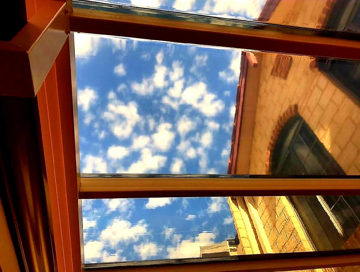 /polykarbonatova-plna-trapezova-deska-palram-decopol-glaze-antracit-3-5x0-688m-2-41m2